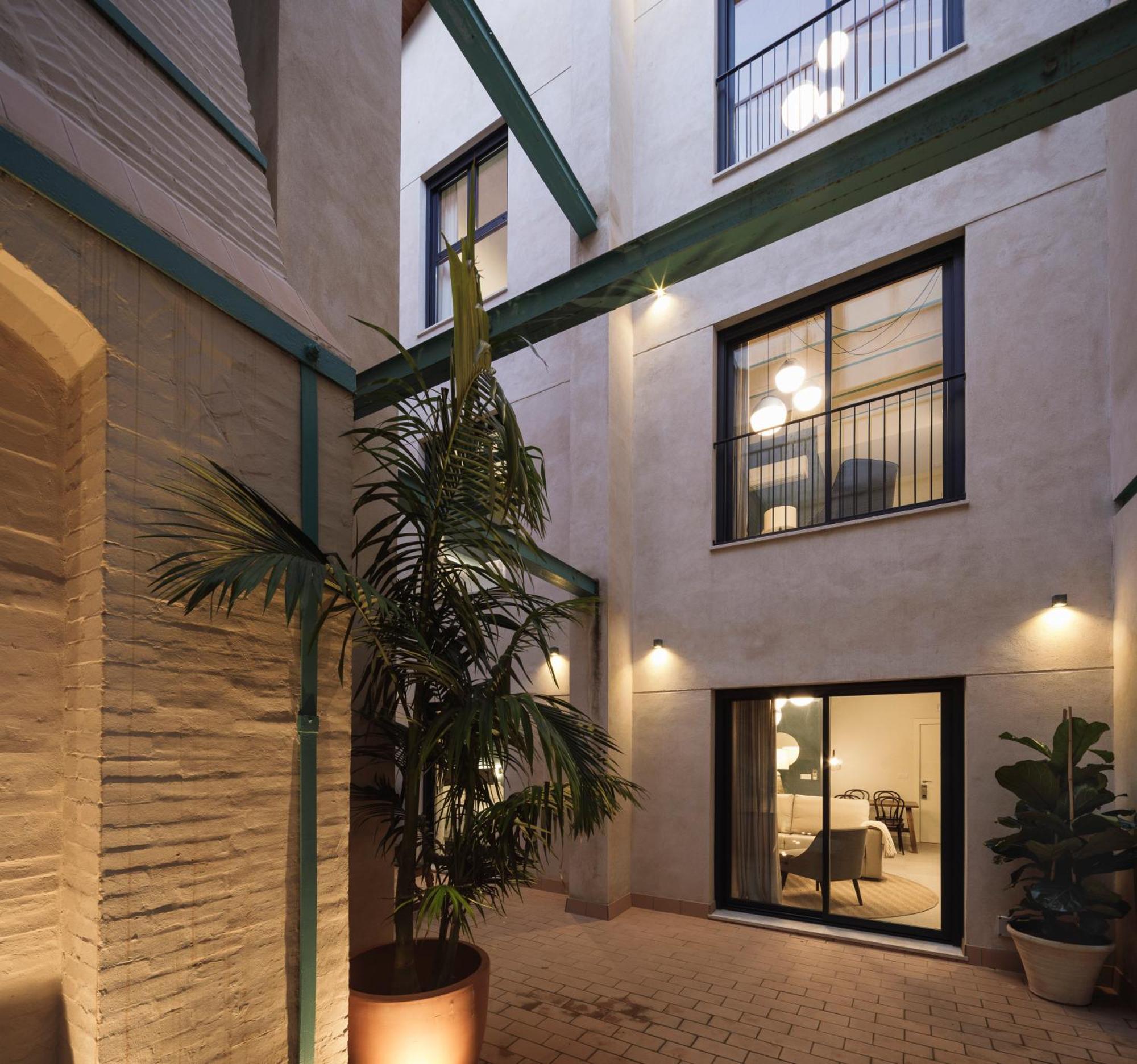 Apartamentos Terra Triana Seville Exterior photo