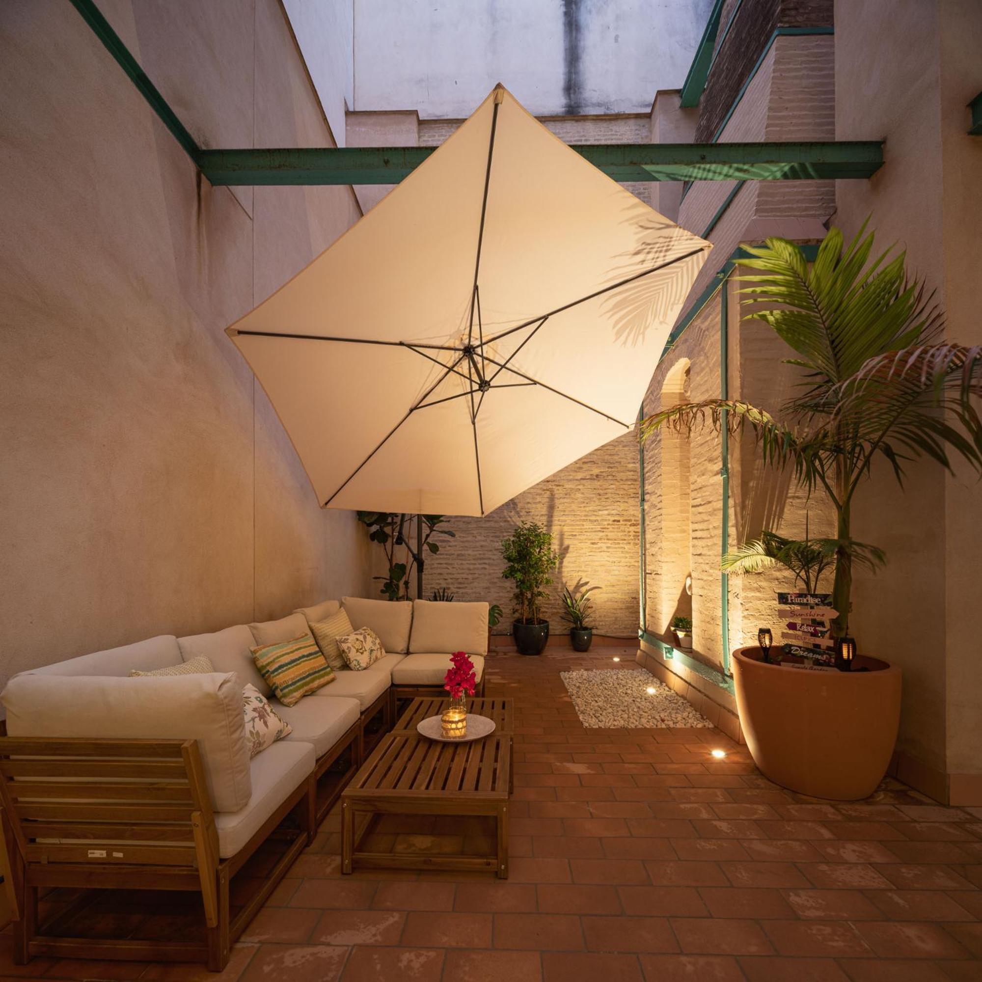 Apartamentos Terra Triana Seville Exterior photo